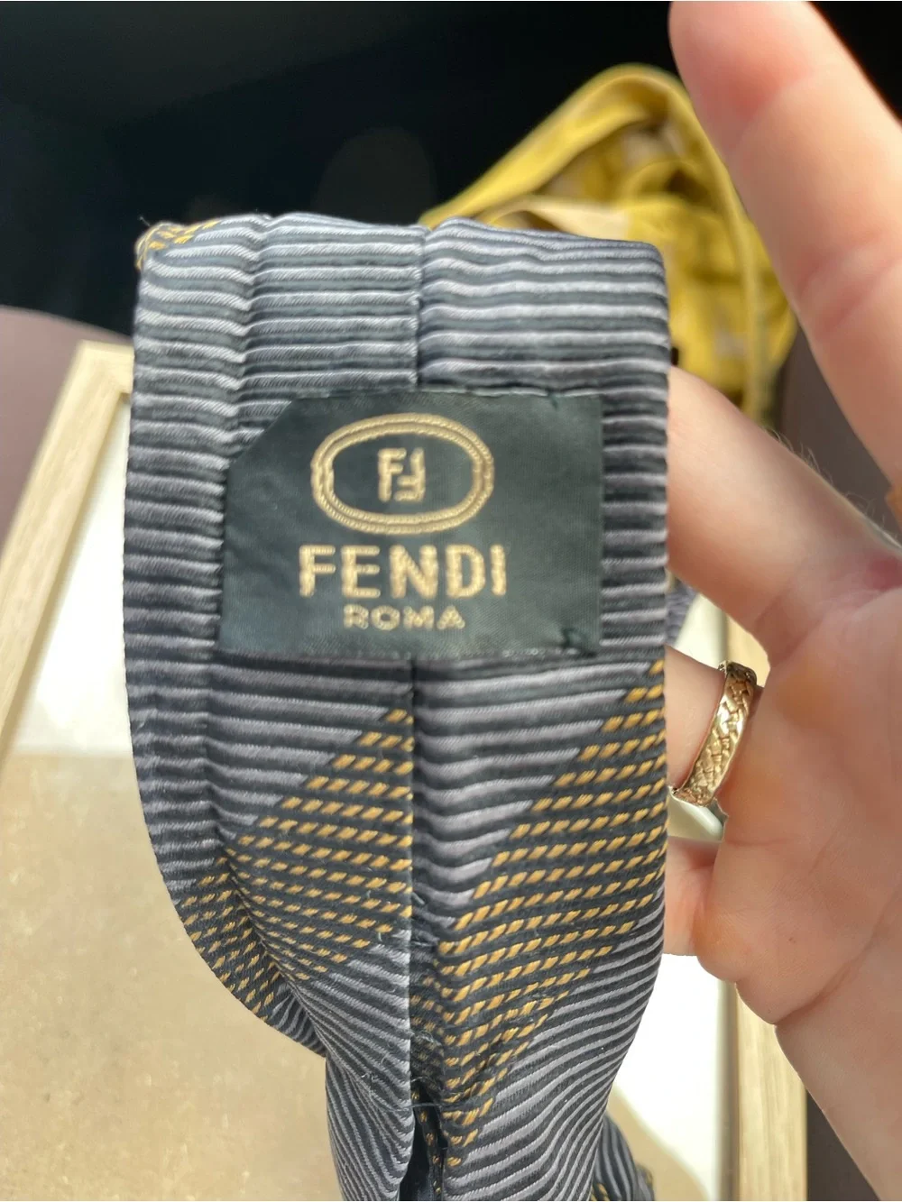 VINTAGE Fendi Tie 100% silk